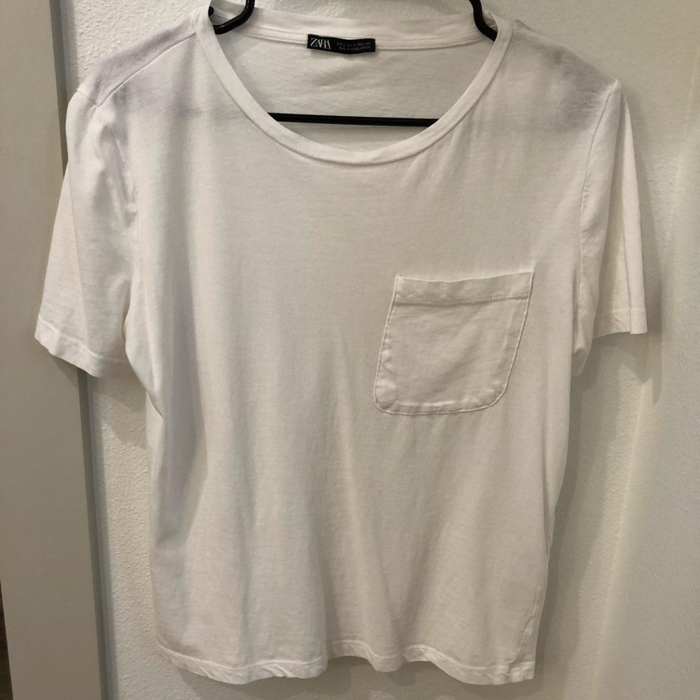 Zara Whit Tee